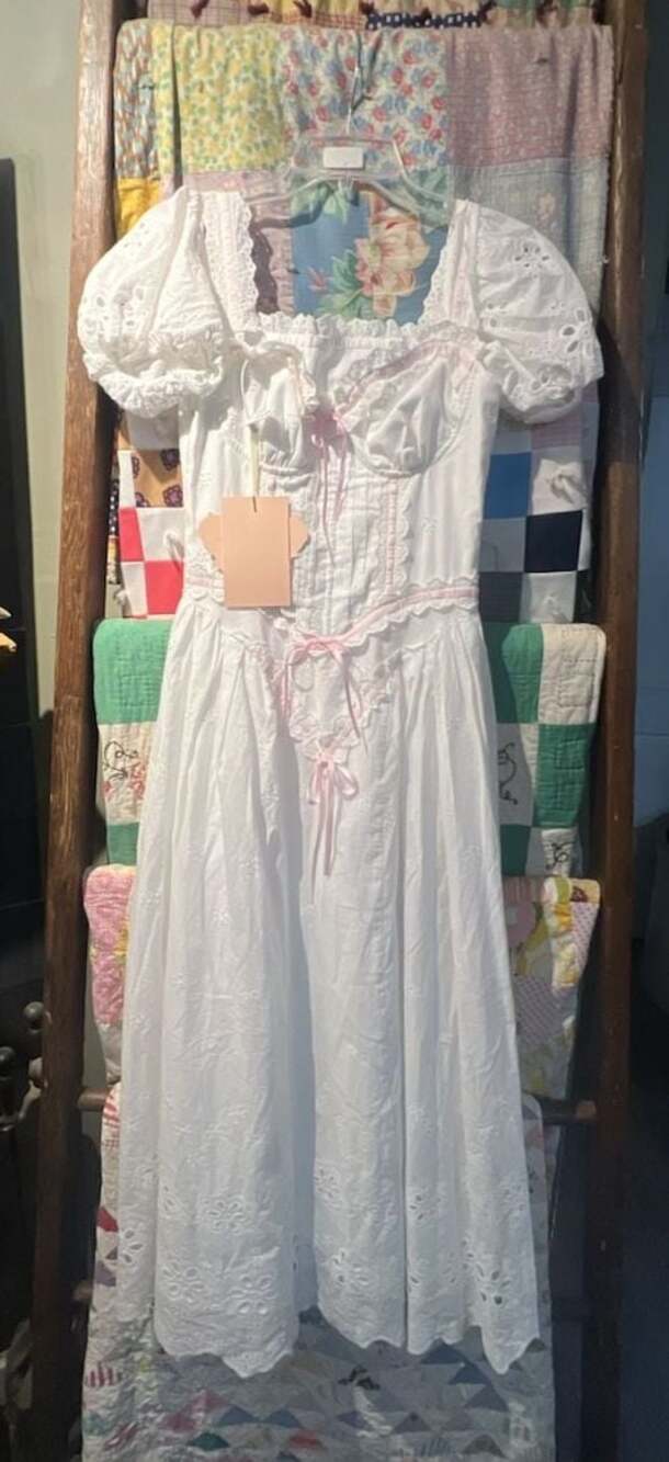 NWT Lacemade White Eyelet Lace Corset Maxi Dress with Pink Bows Size S